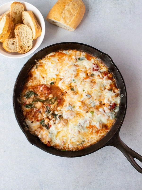 CHEESY BEAN DIP