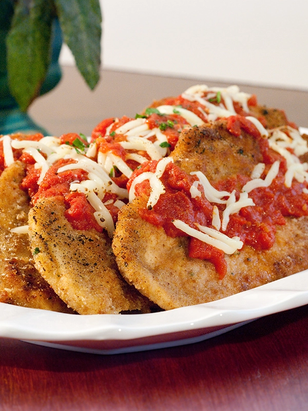 CHICKEN PARMESAN