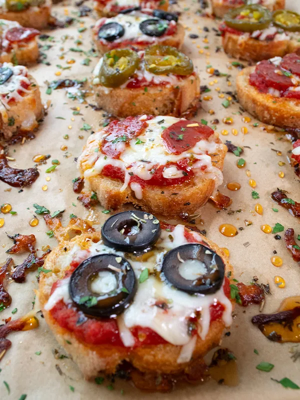 Crostini Pizza Bites
