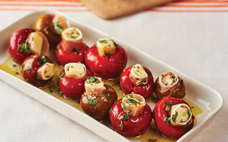 CHERRY PEPPERS STUFFED WITH PROSCIUTTO AND PROVOLONE