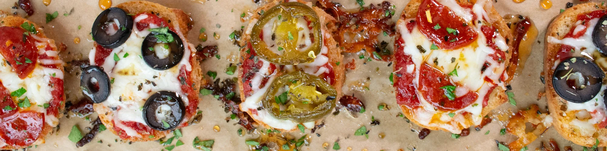 Crostini Pizza Bites
