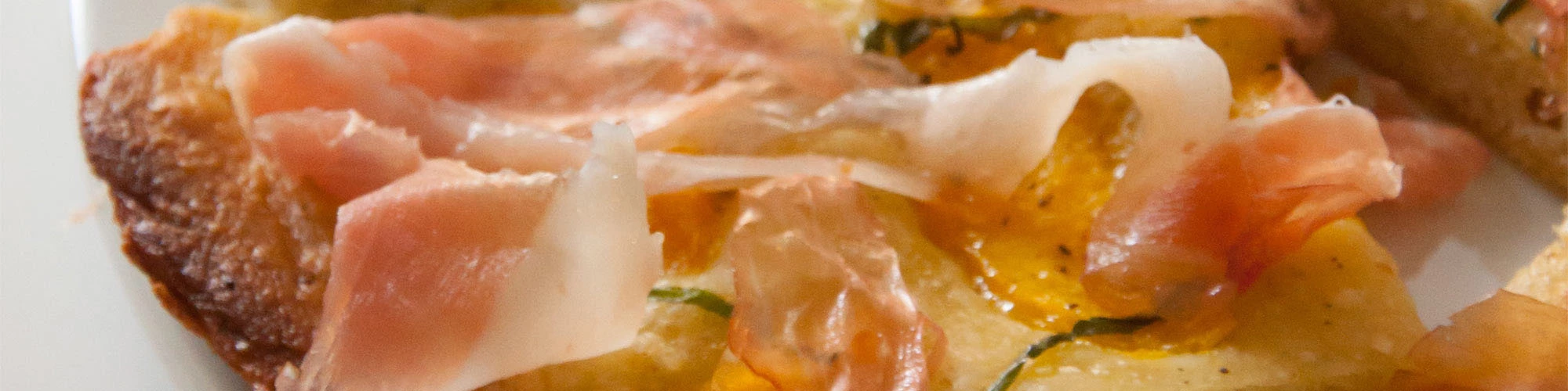 Flatbread with Peaches, Basil and Prosciutto