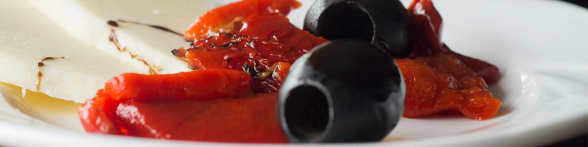 Marinated Roasted Peppers & Cheese