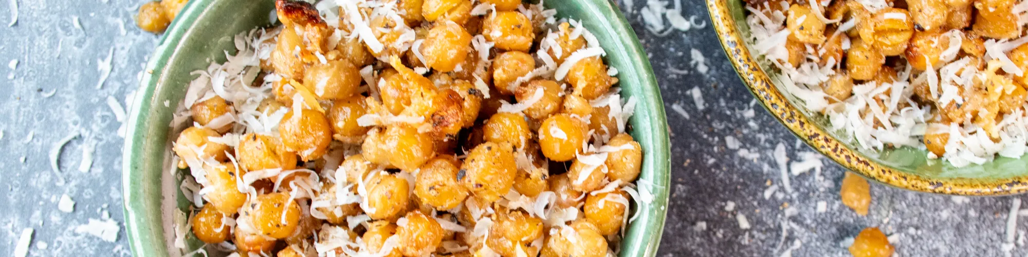 Cacio e Pepe Roasted Chickpeas