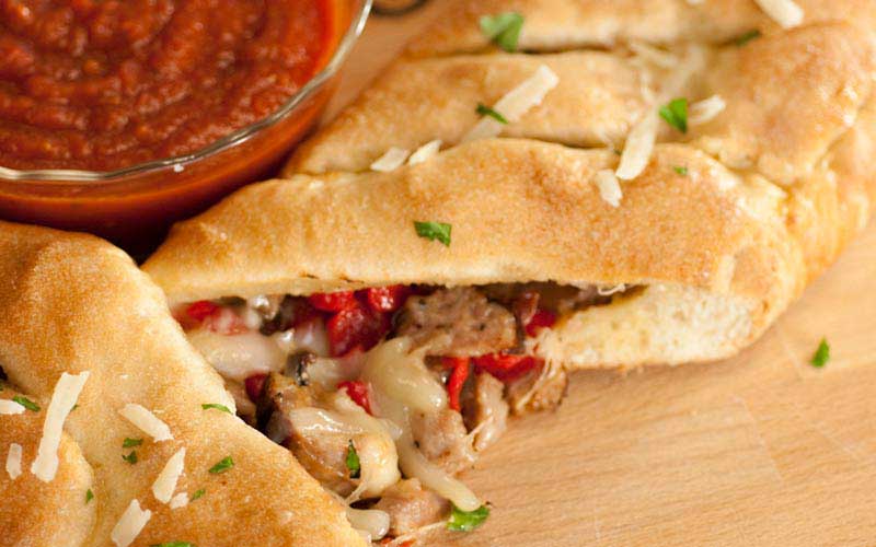 MUSHROOM SAUSAGE & PEPPER STROMBOLI