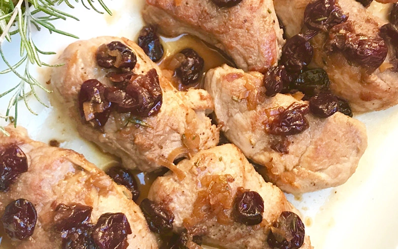 PORK MEDALLIONS WITH WHITE BALSAMIC, CHERRY & ROSEMARY SAUCE