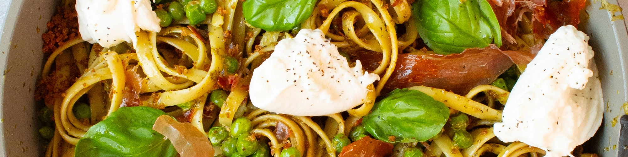 Pesto Pasta with Prosciutto & Peas