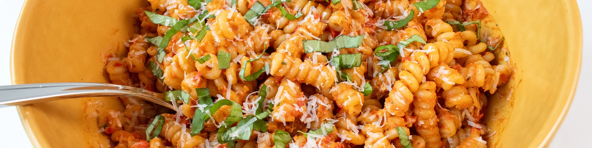 Roasted Red Pepper & Sun Dried Tomato Pasta