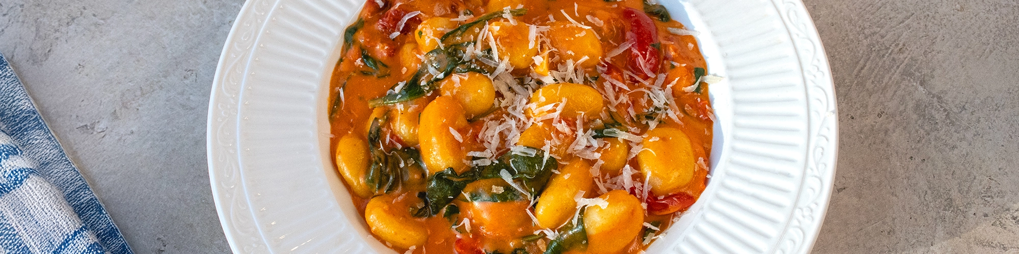 Tuscan Tomato Gnocchi Skillet