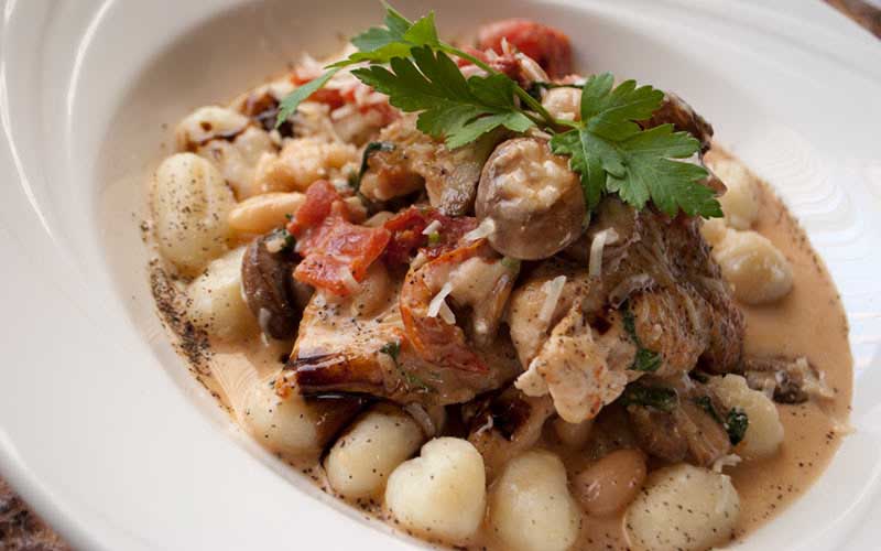 SMOKED CHICKEN & WILD MUSHROOM GNOCCHI