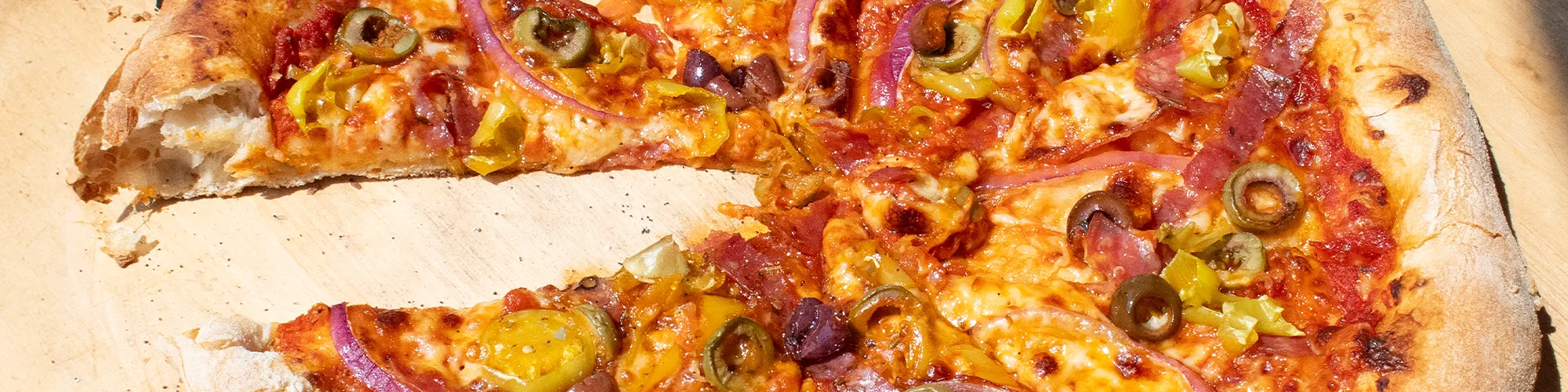 Soppressata Pepperoncini Pizza
