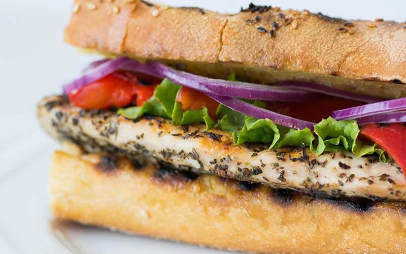 GRILLED ITALIAN CHICKEN SANDWICH