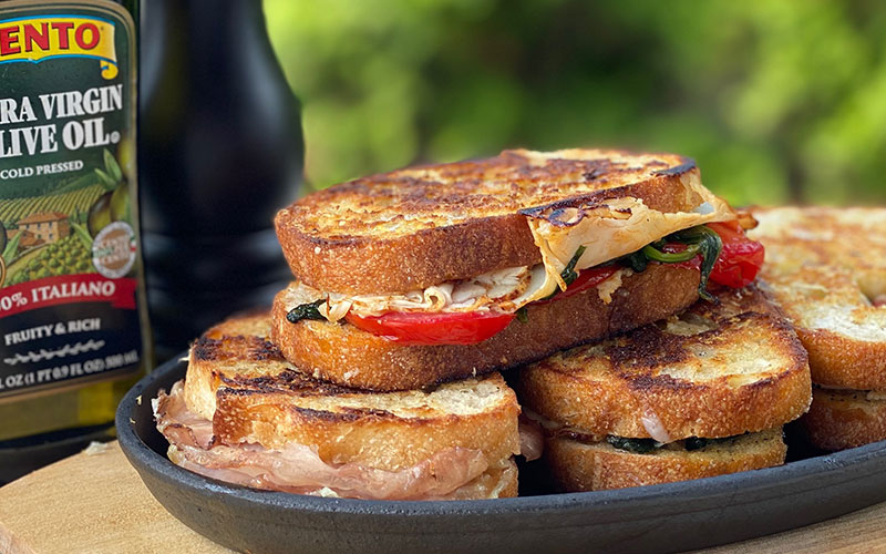 PESTO TURKEY PANINI WITH ROASTED PEPPERS