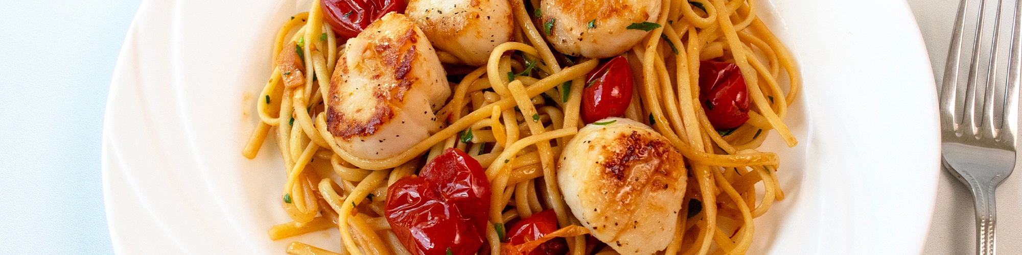 Scallop Linguine with Cherry Tomatoes