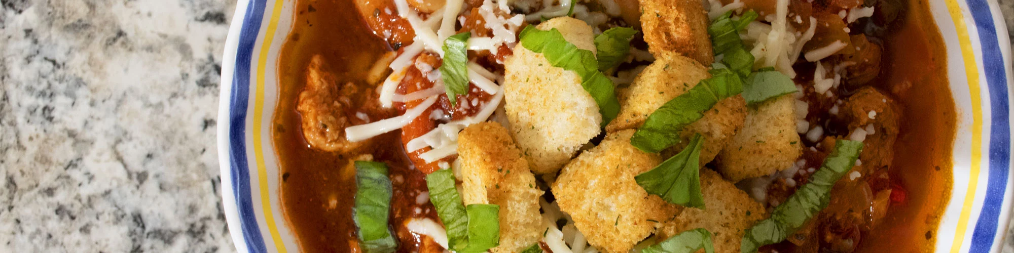 Slow Cooker Pizza Soup
