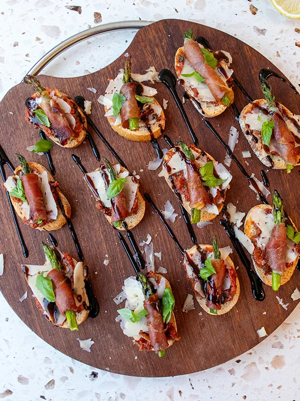 Sun Dried Tomato Pesto & Asparagus Crostini