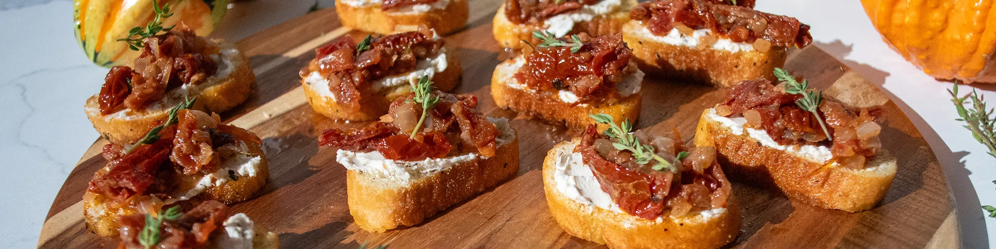 Sun Dried Tomato Crostini with Goat Cheese