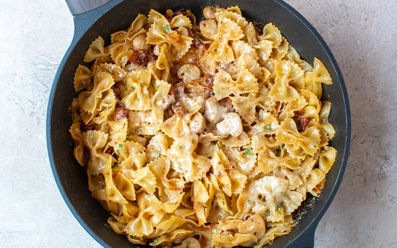Farfalle with Mushrooms & Sun Dried Tomatoes