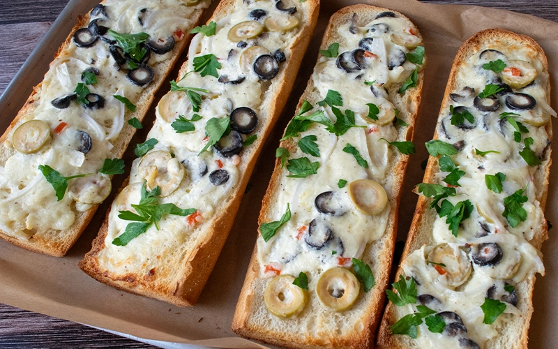 Garlic & Olive Cheesy Bread