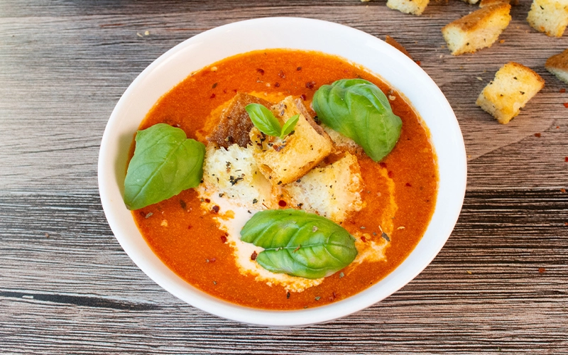 Creamy Roasted Red Pepper and Tomato Soup