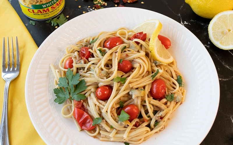 Clams & Linguine Amalfi Style